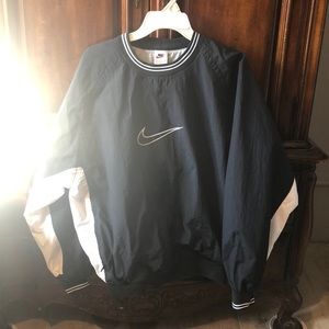 Nike vintage crew
